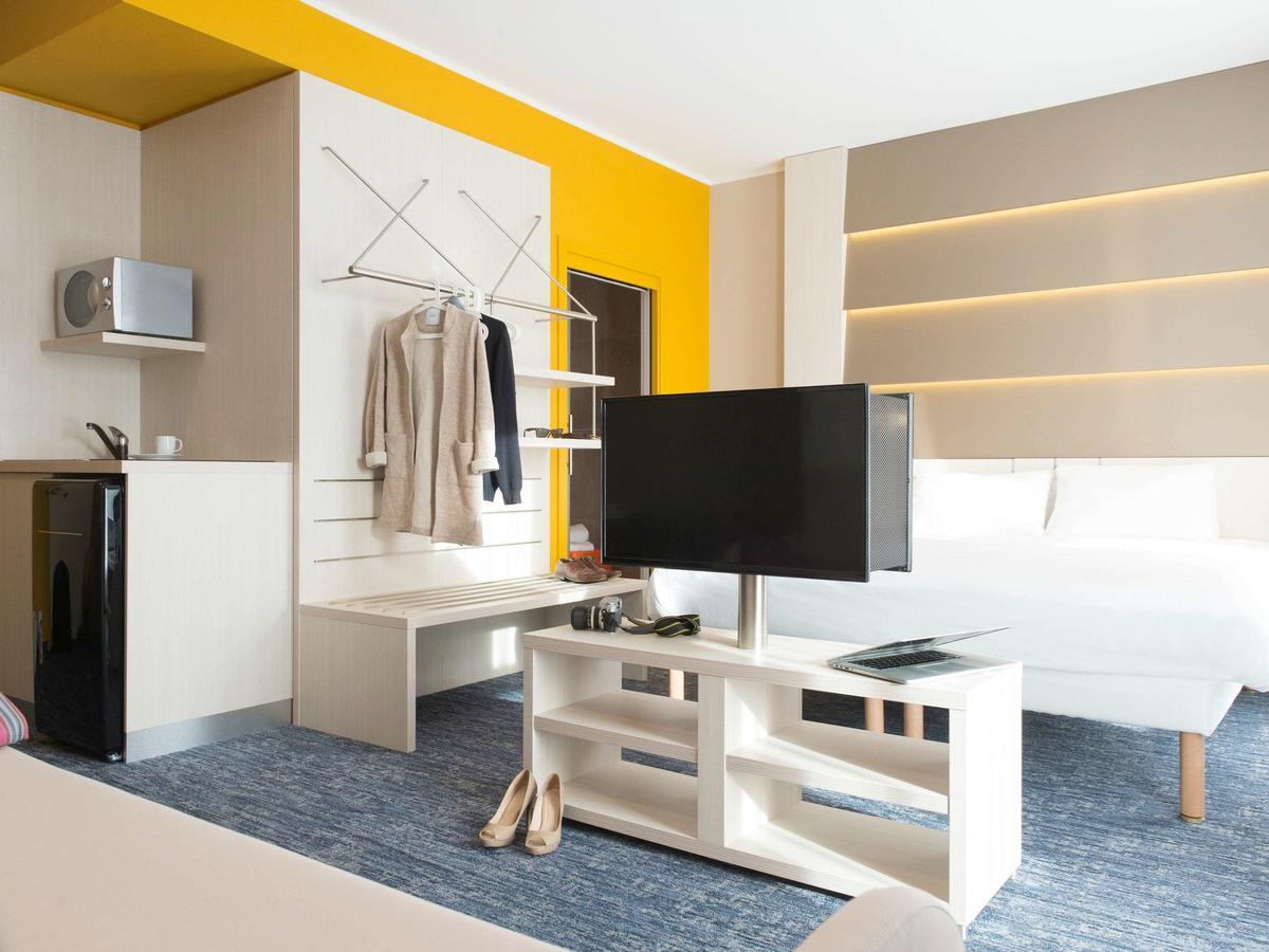 Hotel Ibis Styles Nivelles Exterior foto