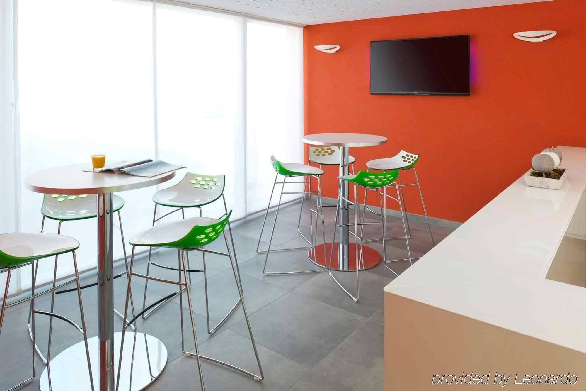 Hotel Ibis Styles Nivelles Exterior foto