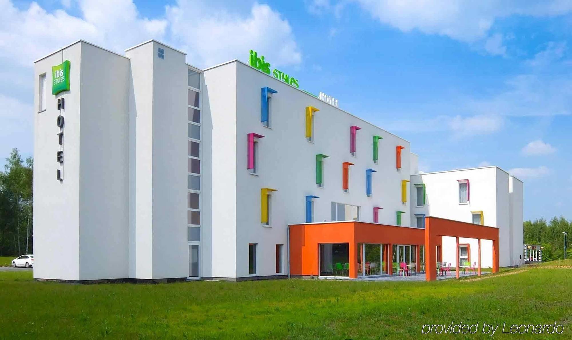 Hotel Ibis Styles Nivelles Exterior foto