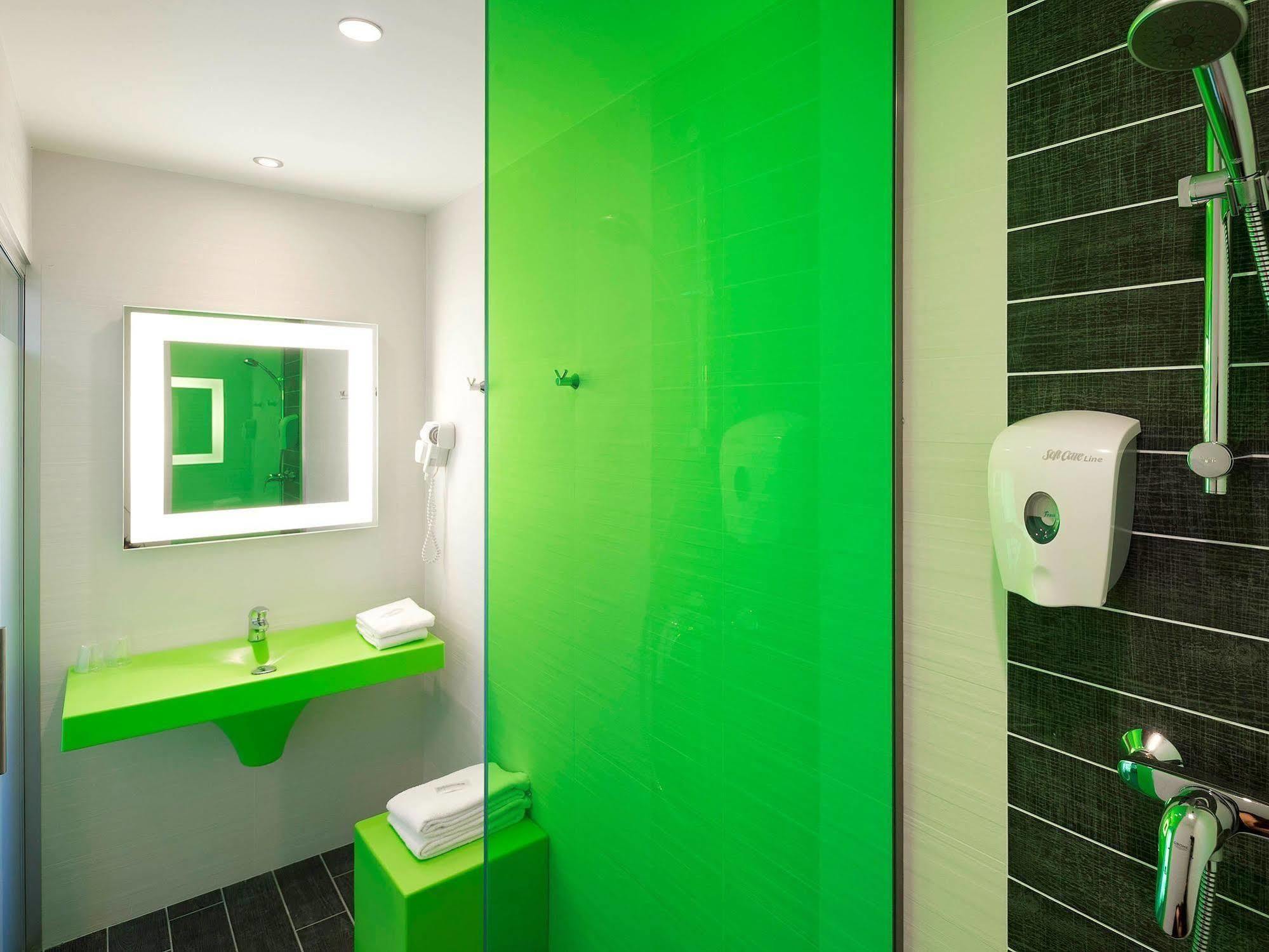 Hotel Ibis Styles Nivelles Exterior foto