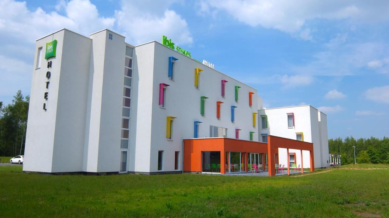 Hotel Ibis Styles Nivelles Exterior foto