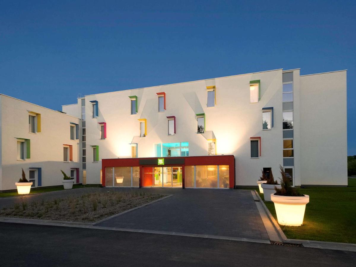Hotel Ibis Styles Nivelles Exterior foto